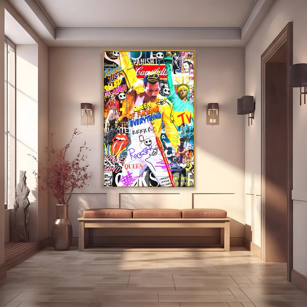 Tablou canvas cu tablou canvas cu freddie mercury stil grafitti, in rama de aluminiu auriu
